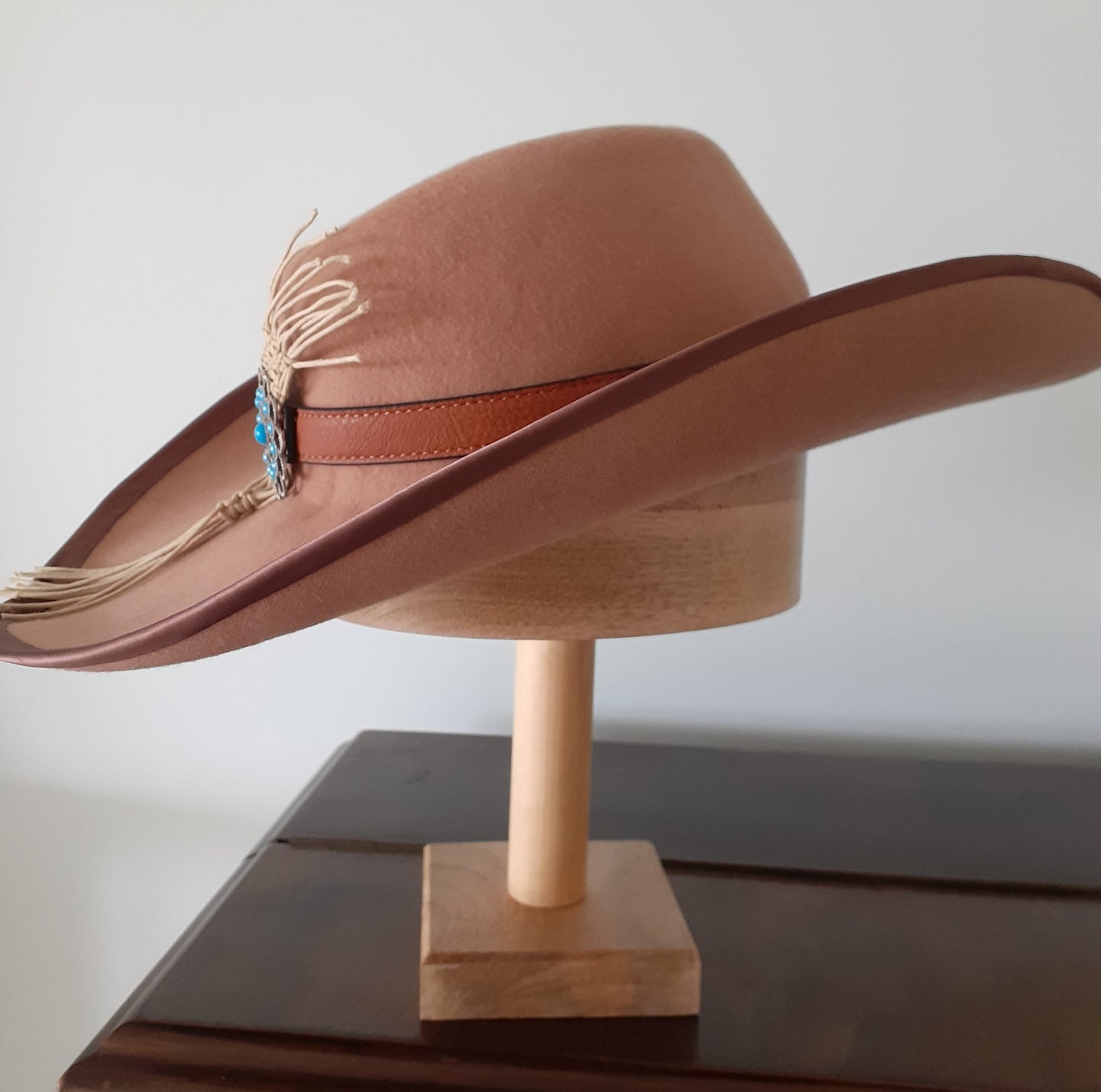 Tan wool felt cowboy hat (The Bootscooter)