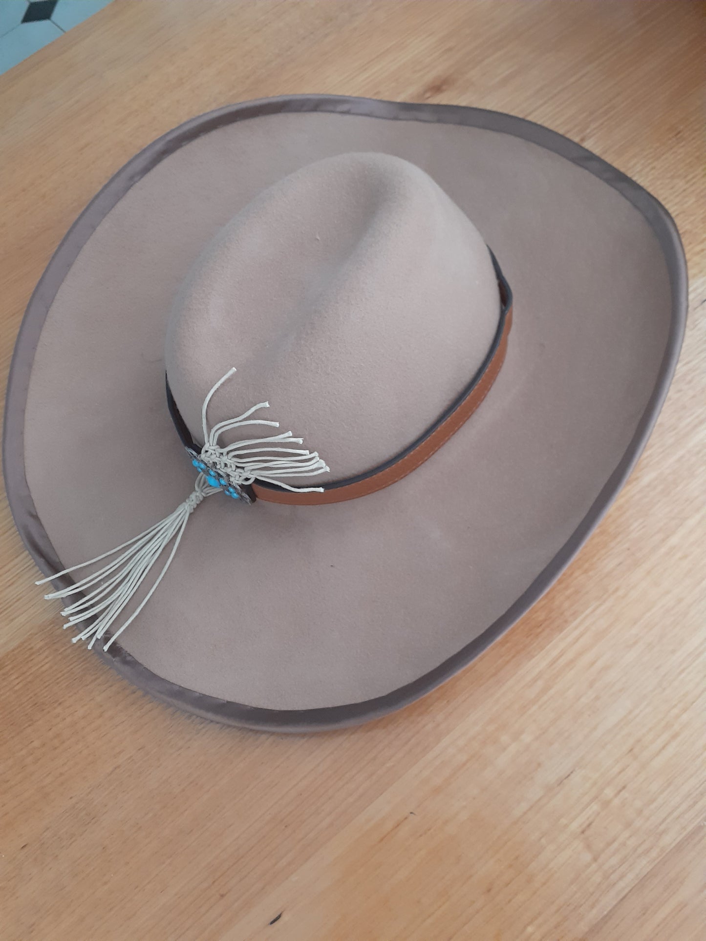 Tan wool felt cowboy hat (The Bootscooter)