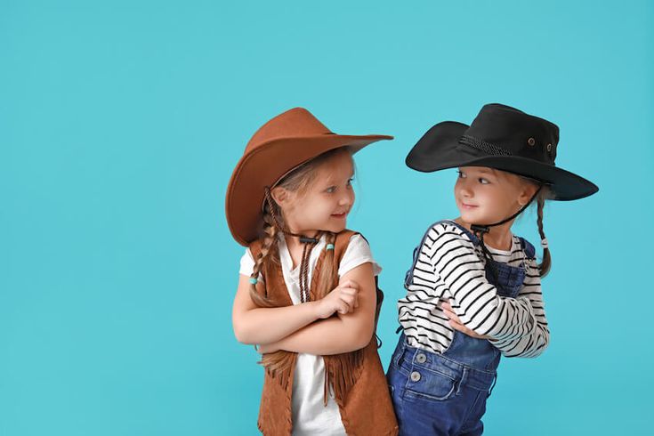 🤠 The Midwest Hatters crew is getting ready for the Geraldton Platform Markets!