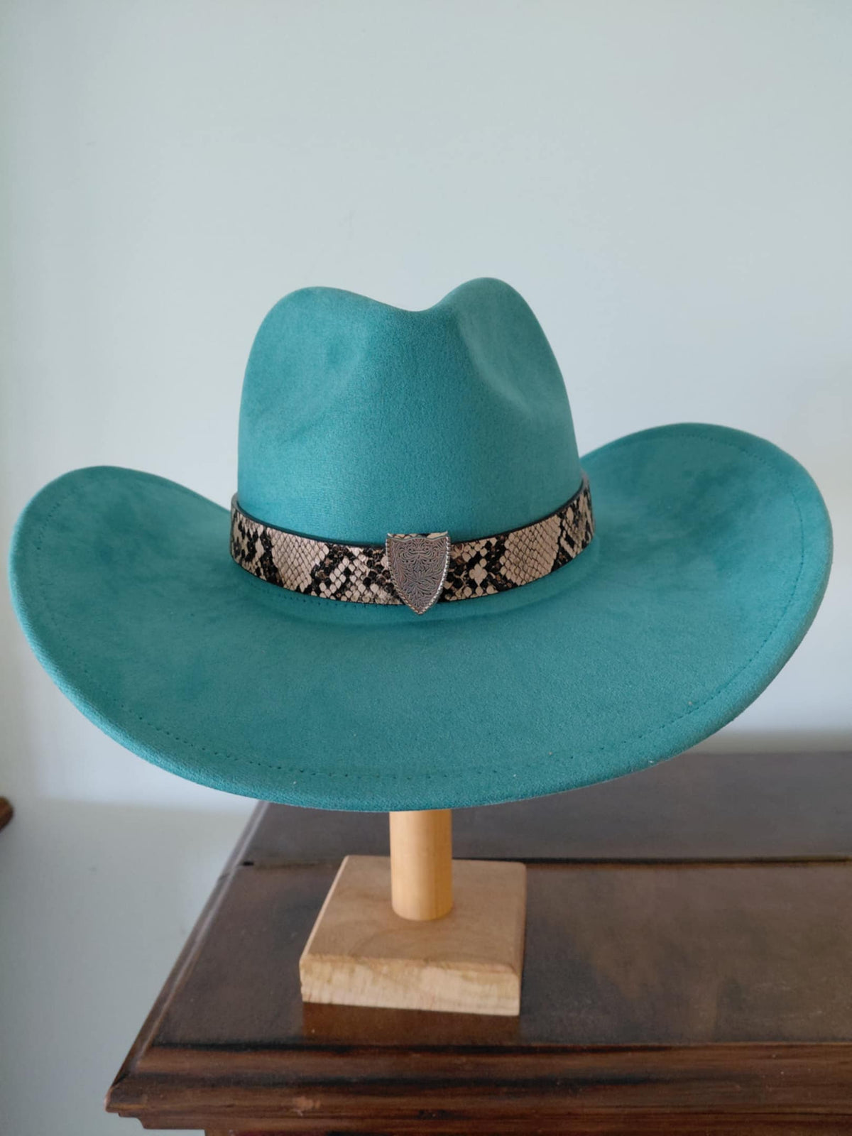 Teal Cowboy Hat | Faux Snakeskin band and Silver Crest