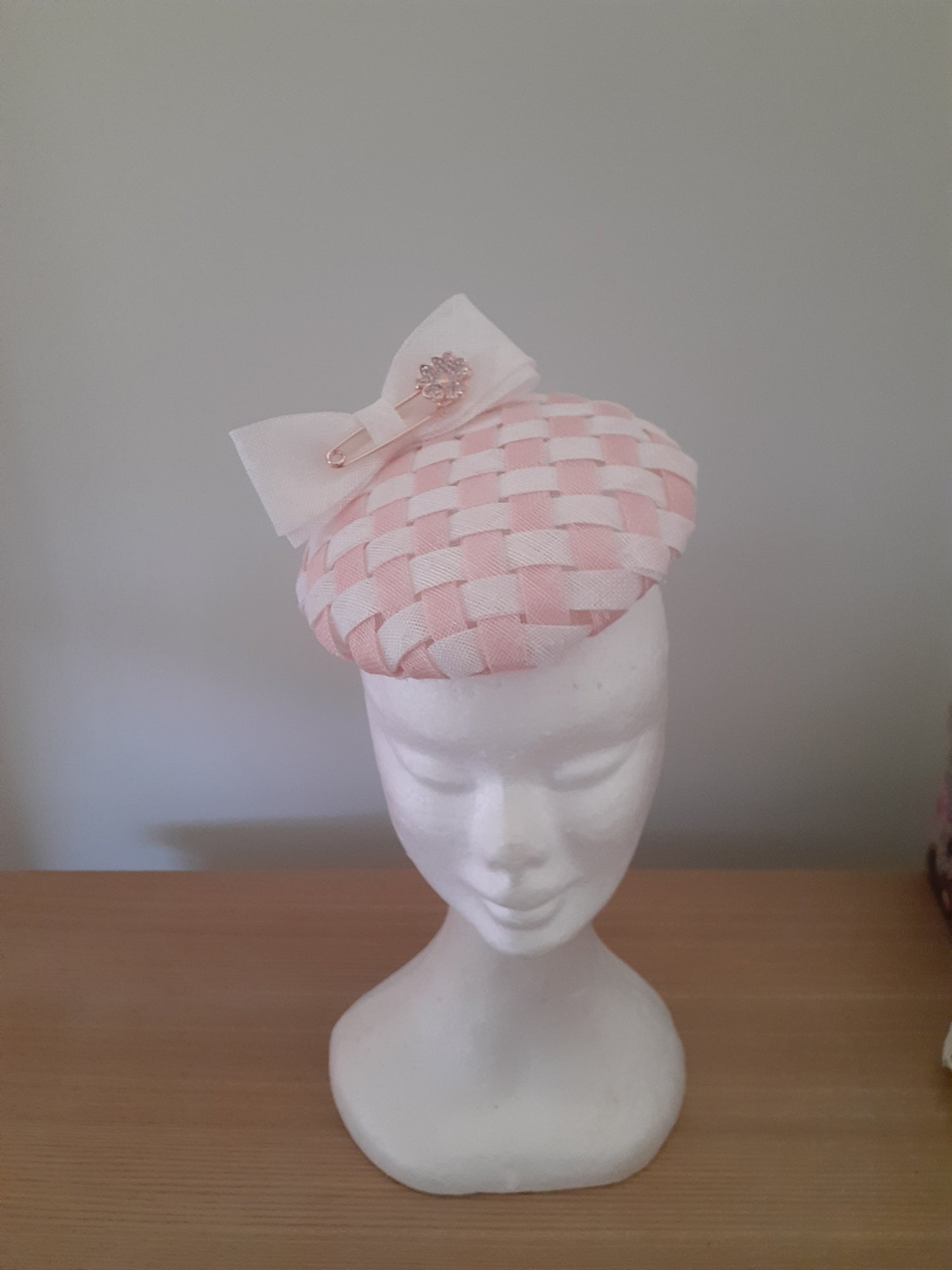 Pink and white chequerboard percher