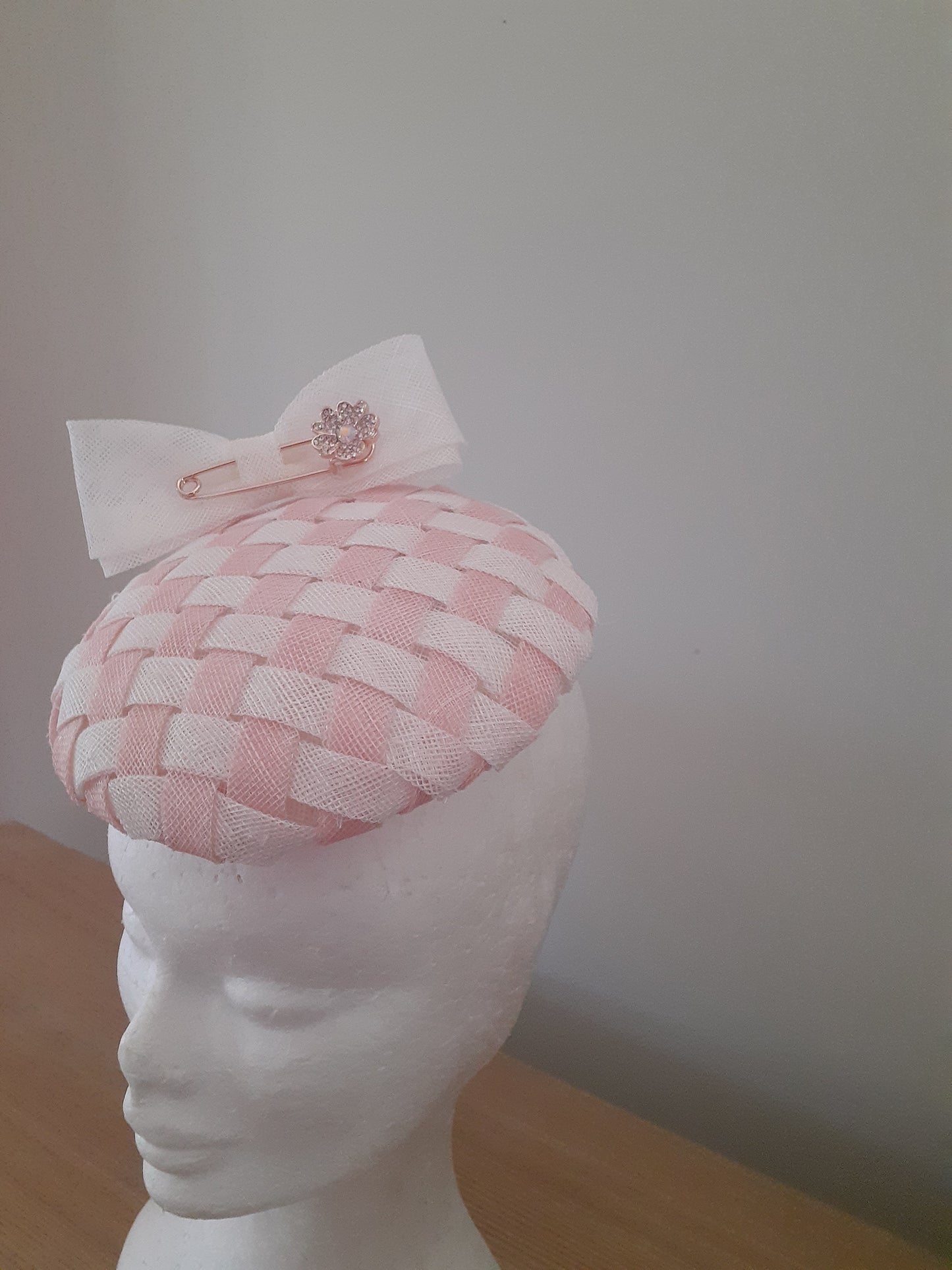 Pink and white chequerboard percher