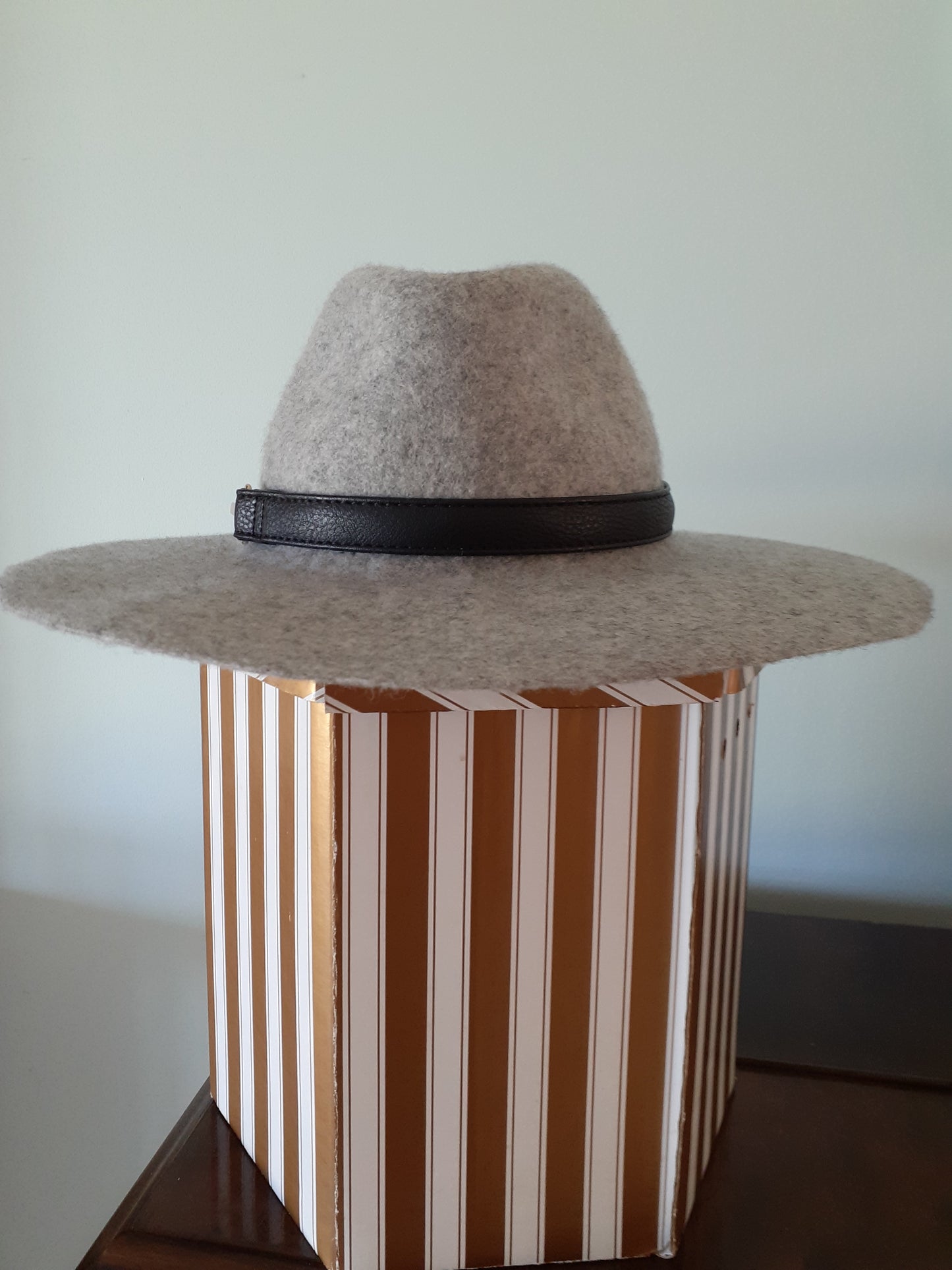 Grey wool felt fedora (The MidWester)