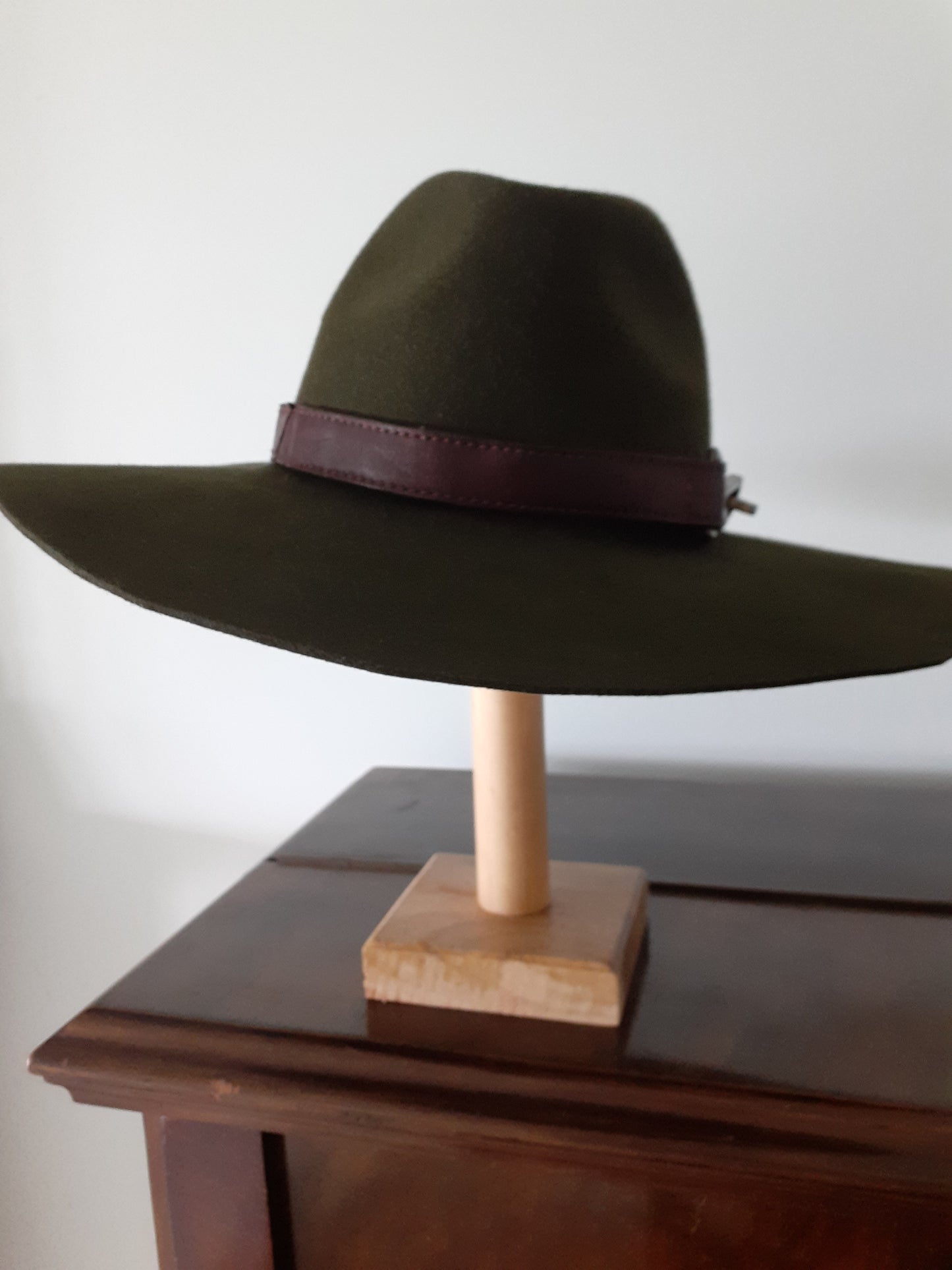 Olive green felt fedora (The MidWester)